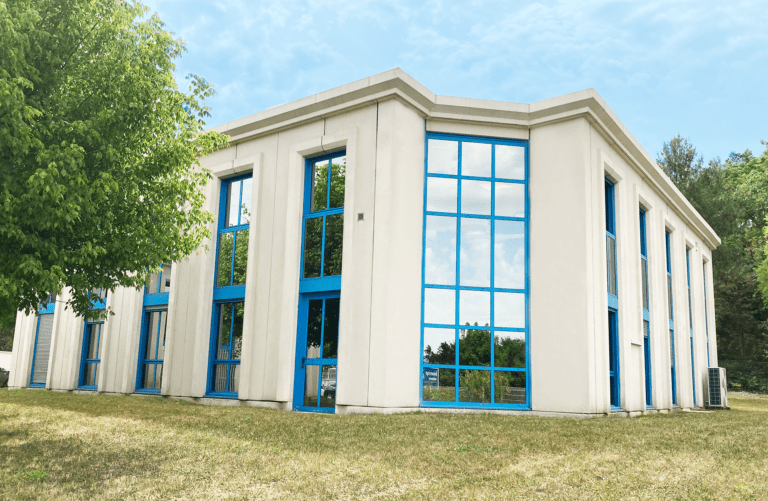 Immeuble mixte bureaux et crèche